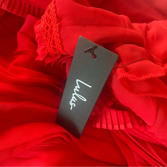 Lulu’s Never a Dull Moment Bright Red Tie-Strap Pleated Midi Dress red Small NWT - Picture 5 of 11